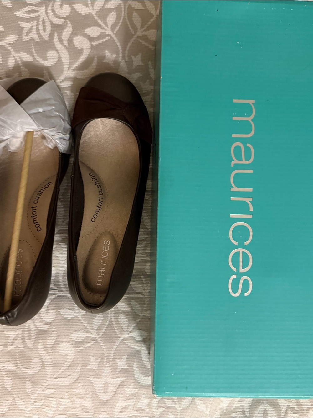 Maurices Brown Women's Bow-Accent small heel